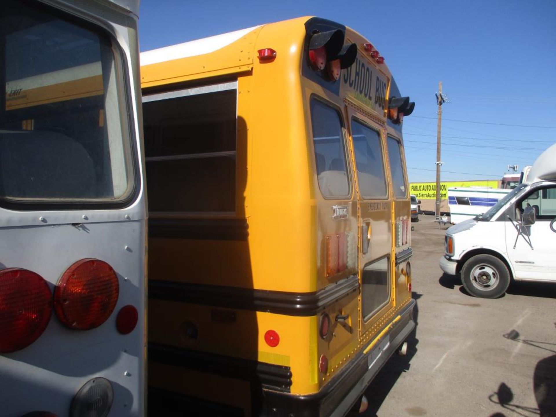 (Lot # 3917) - 2011 Thomas School Bus - Image 2 of 11