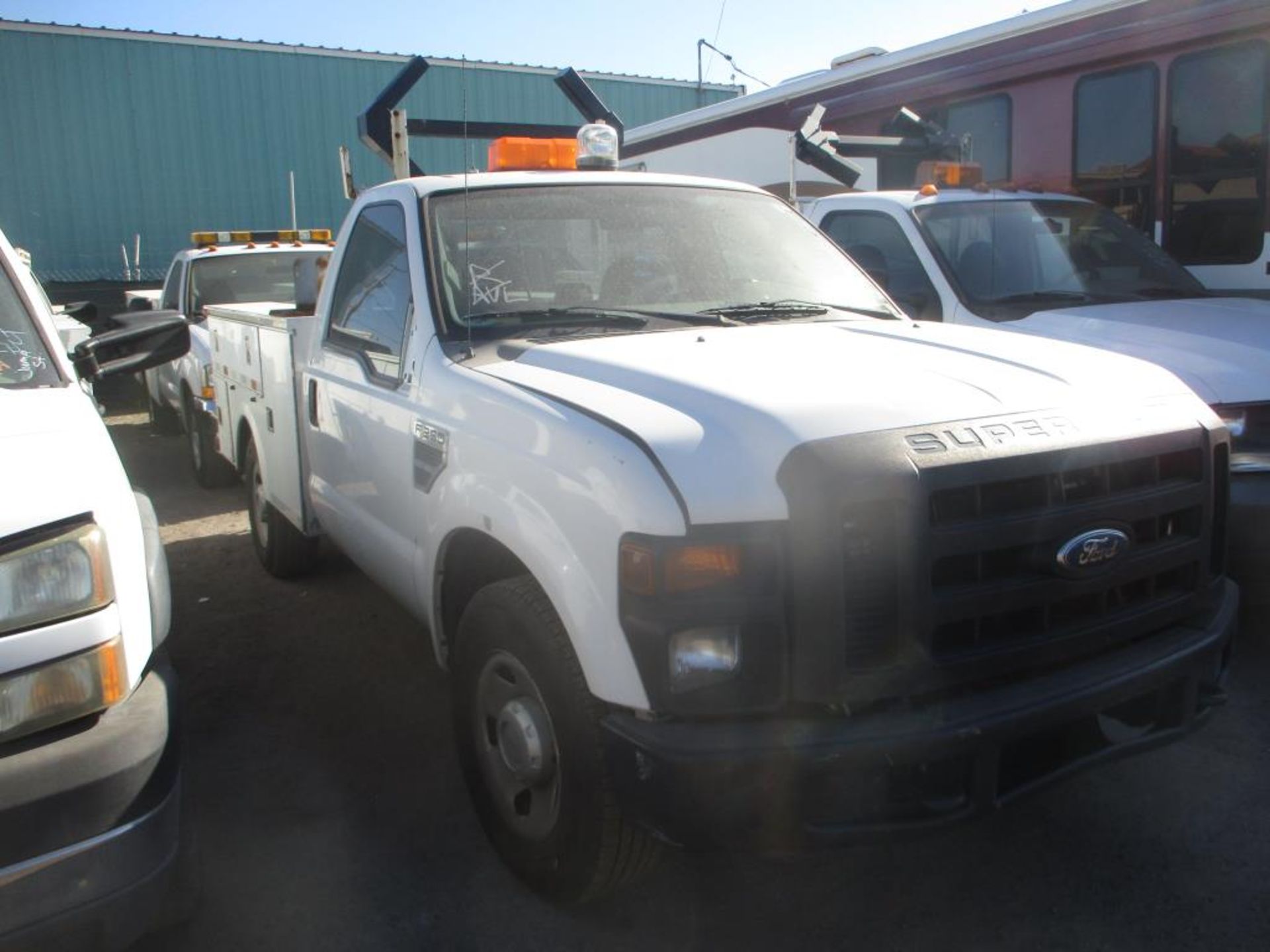 (Lot # 3907) - 2008 Ford F-250 SD - Image 4 of 8