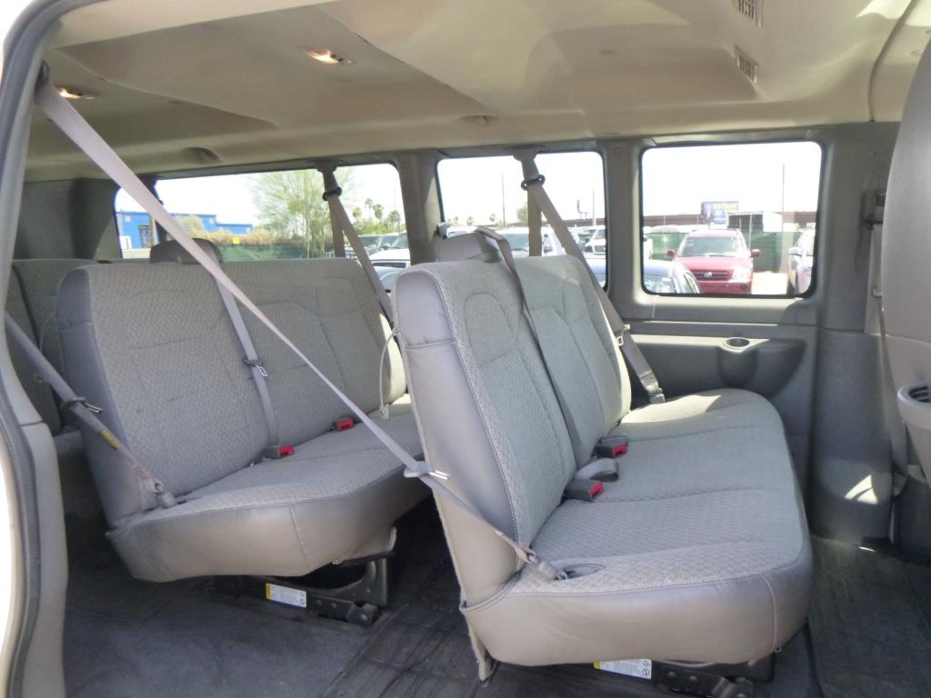 (Lot # 3901) - 2012 Chevrolet Express G1500 - Image 8 of 13