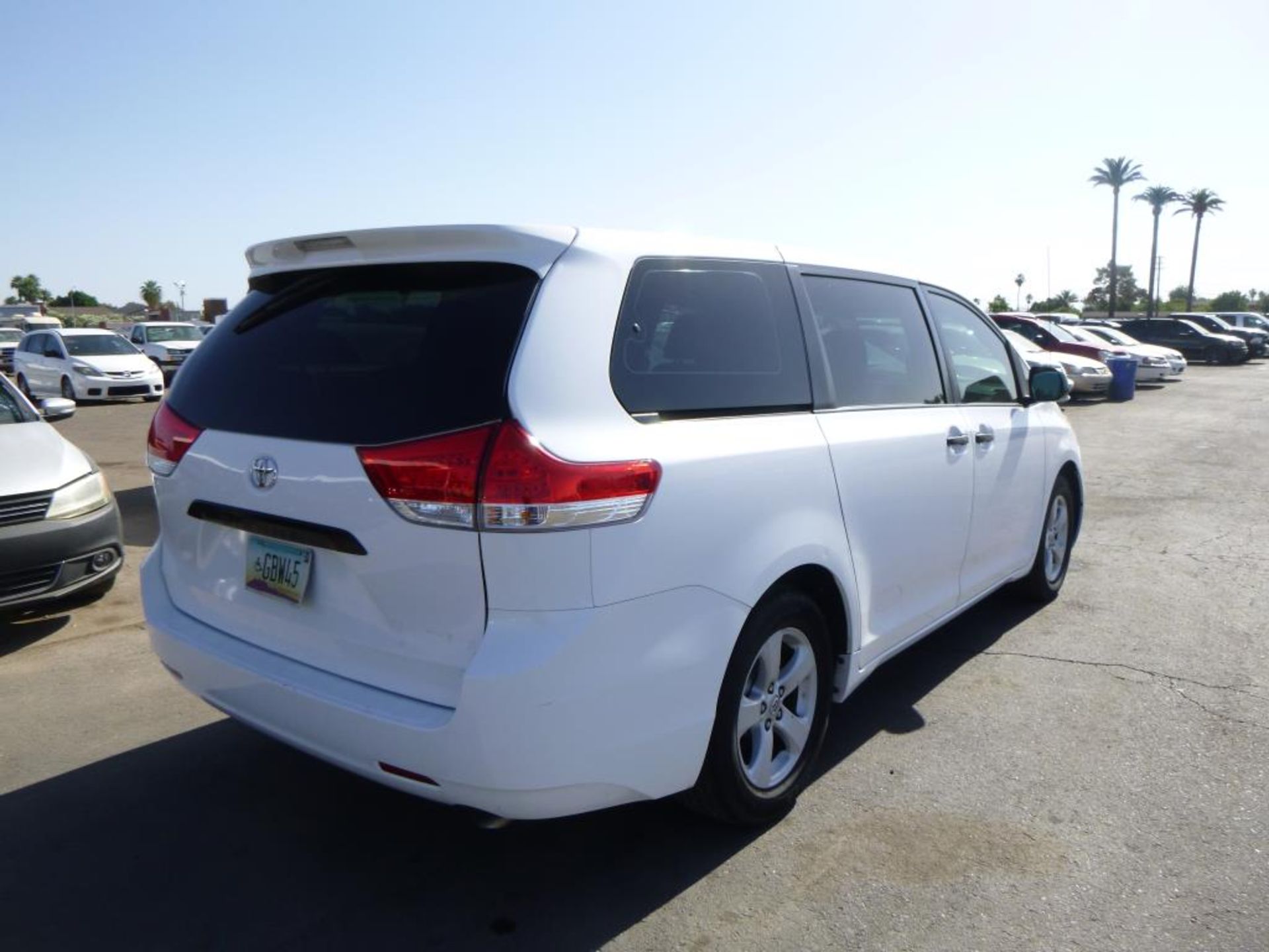 (Lot # 3355) 2012 Toyota Sienna - Image 3 of 16