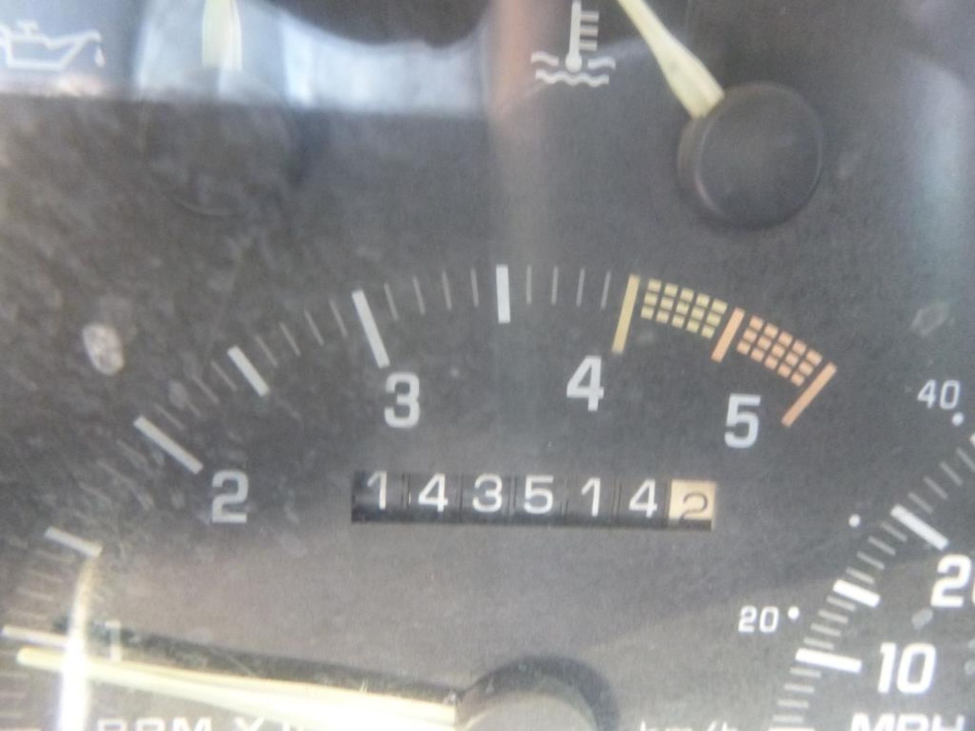 (Lot # 3348) 1992 Chevrolet C3500 - Image 13 of 15