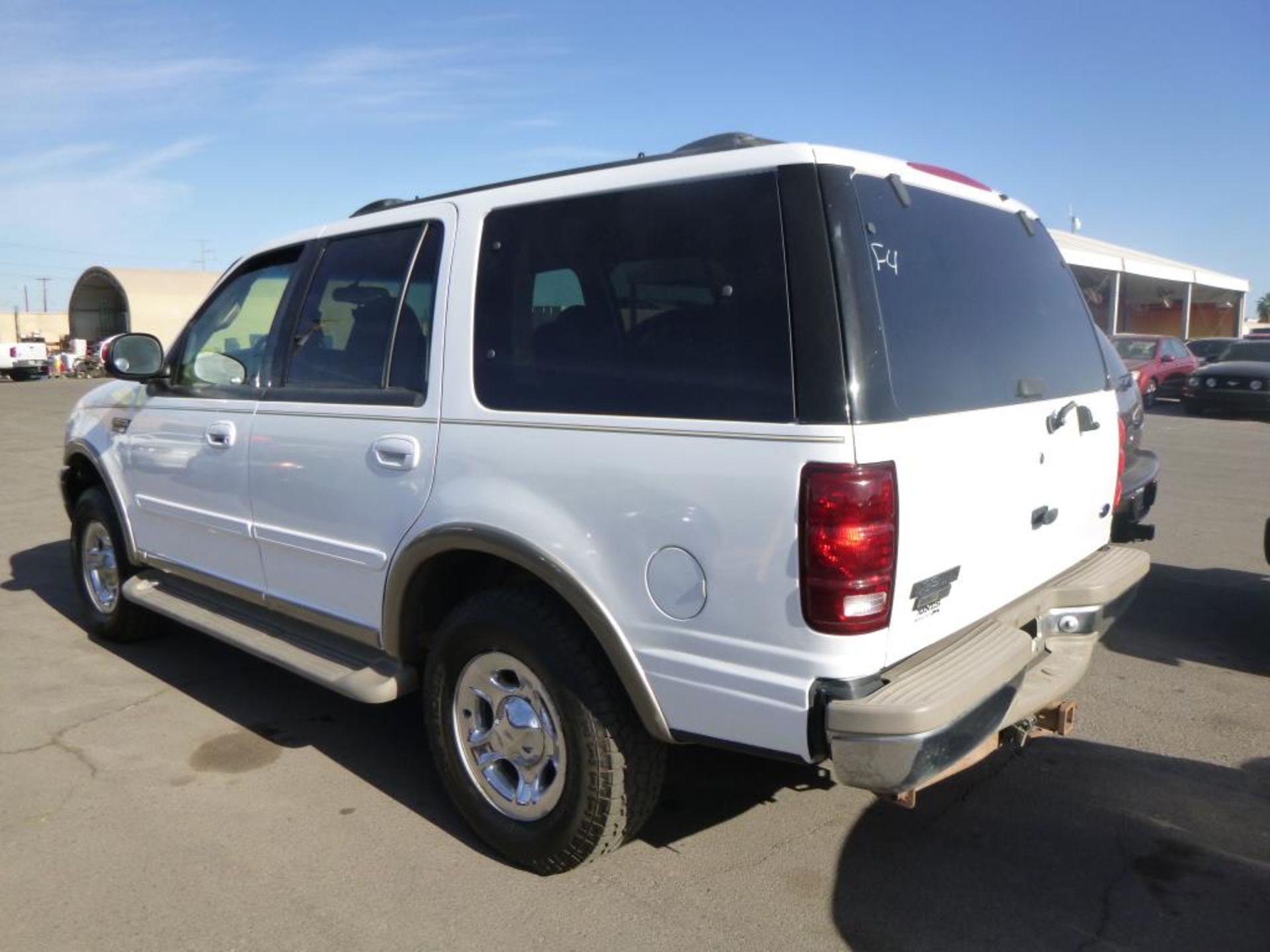 (Lot # 3350) 2000 Ford Expedition - Image 2 of 14