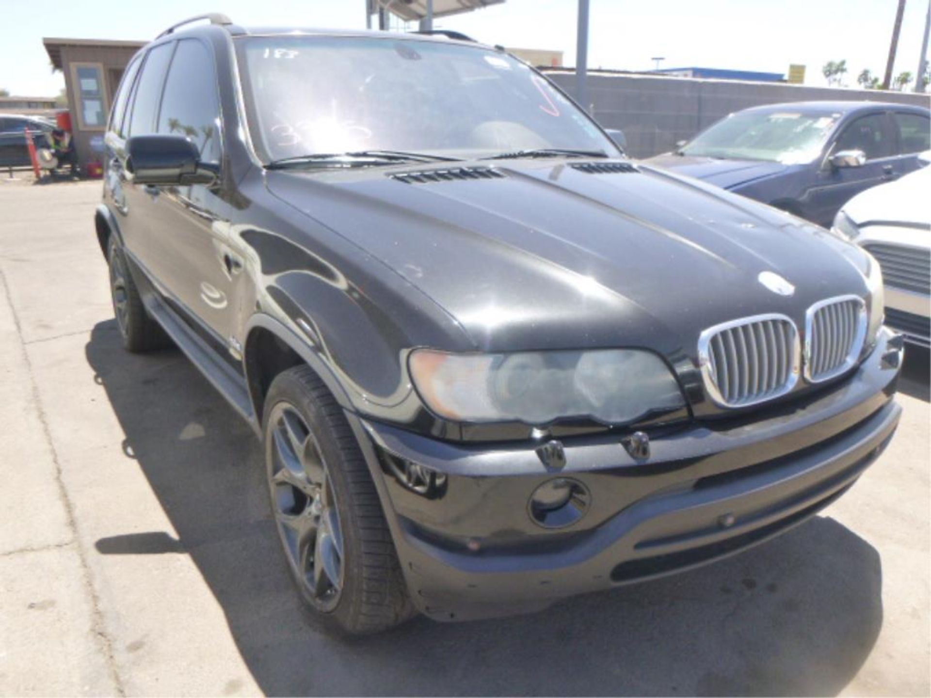 (Lot # 3335) 2002 BMW X5 - Image 4 of 10