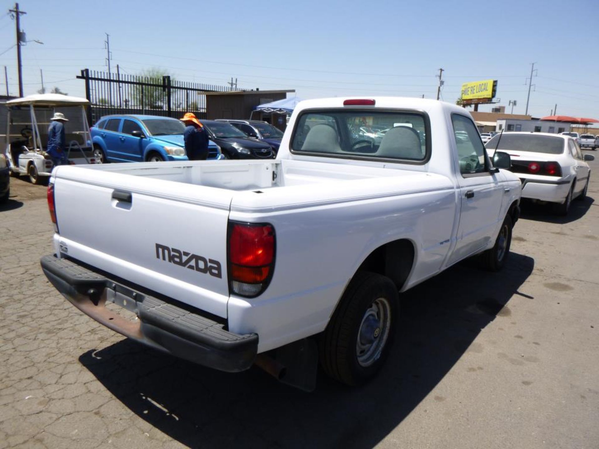 (Lot # 3303) 1997 Mazda B2300 - Image 4 of 11