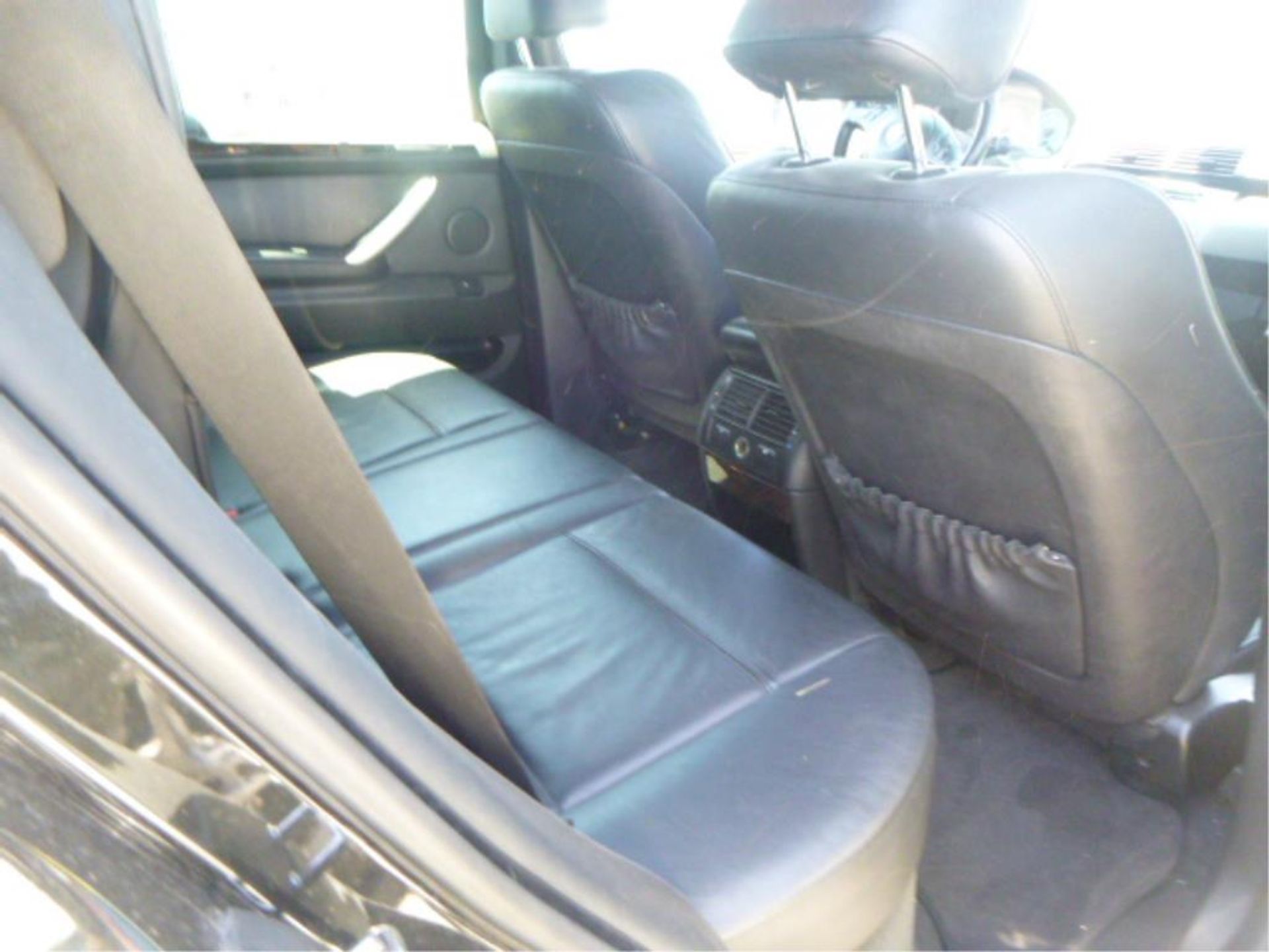 (Lot # 3335) 2002 BMW X5 - Image 6 of 10