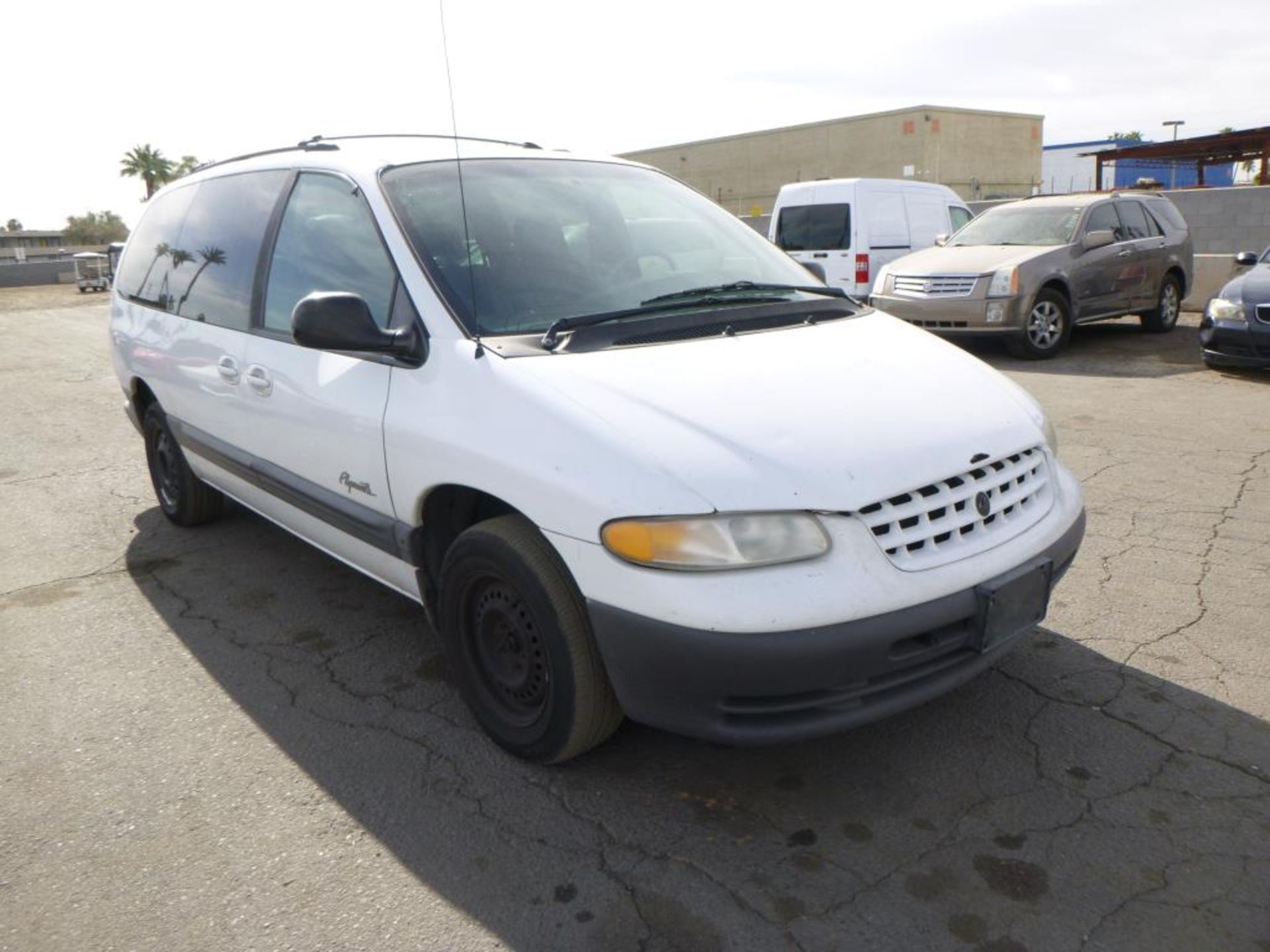(Lot # 3478) 1999 Plymouth Grand Voyager - Image 5 of 15