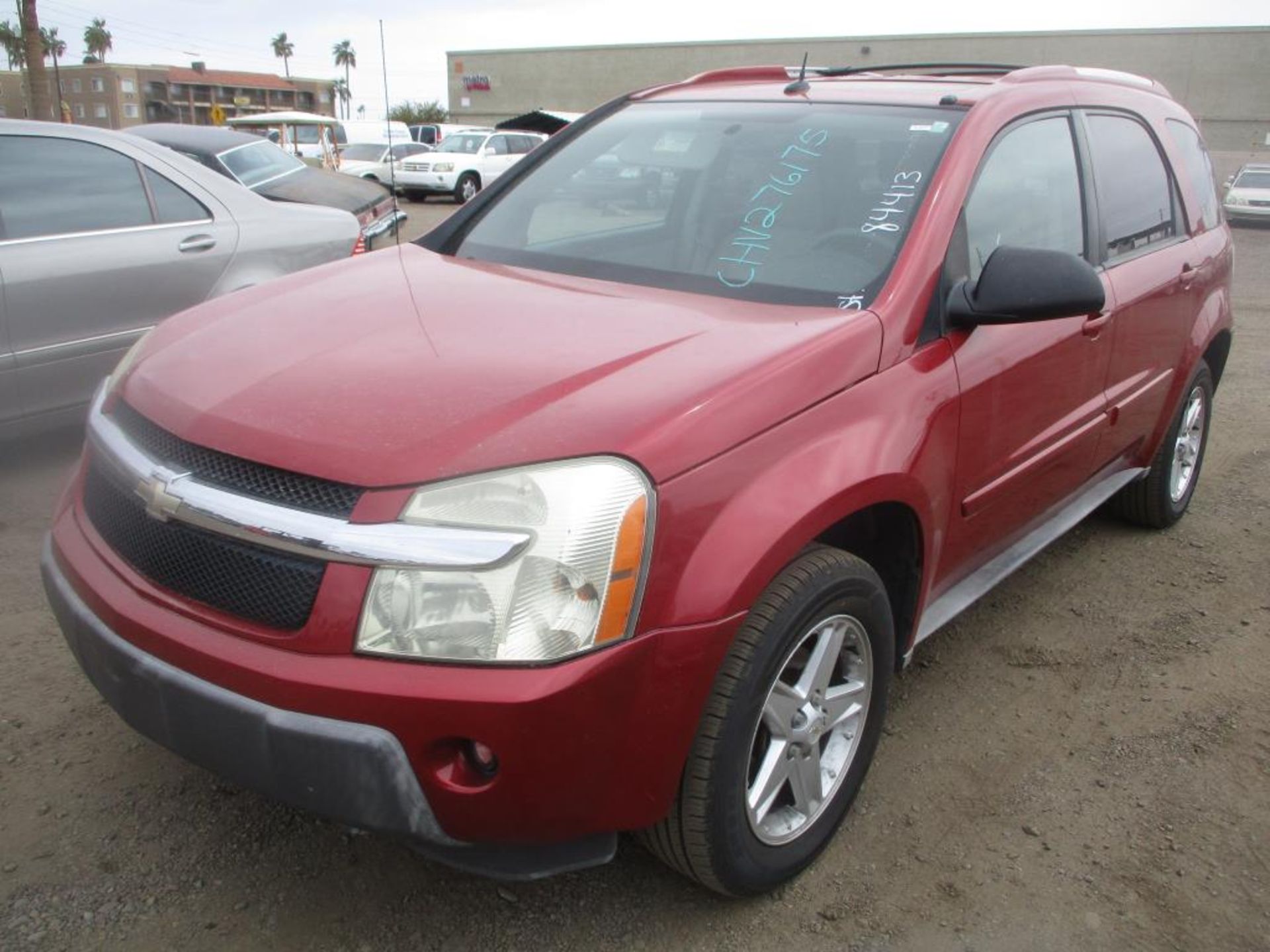 (Lot # 3304) 2005 Chevrolet Equinox