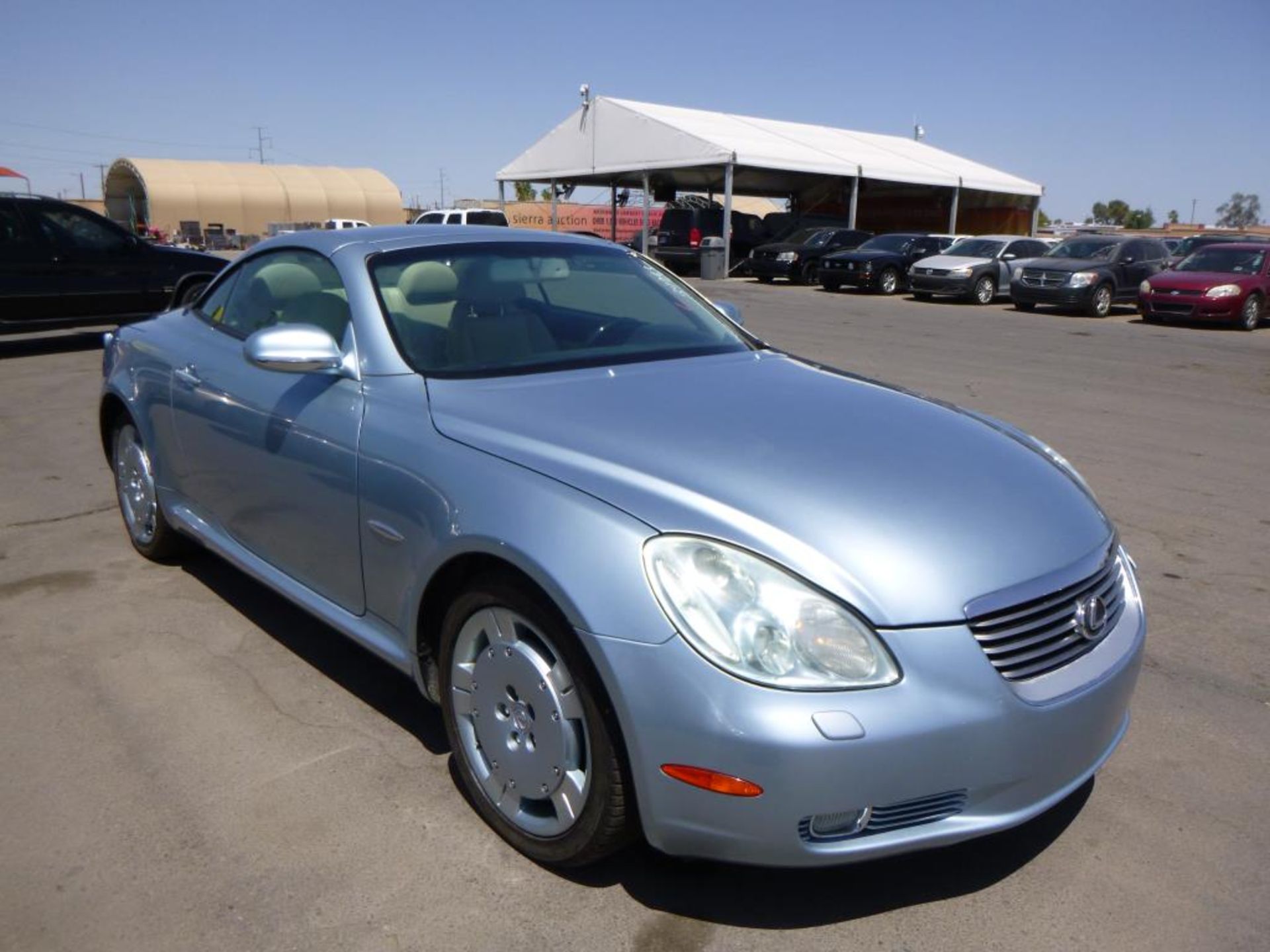 (Lot # 3337) 2004 Lexus SC 430 - Image 4 of 14