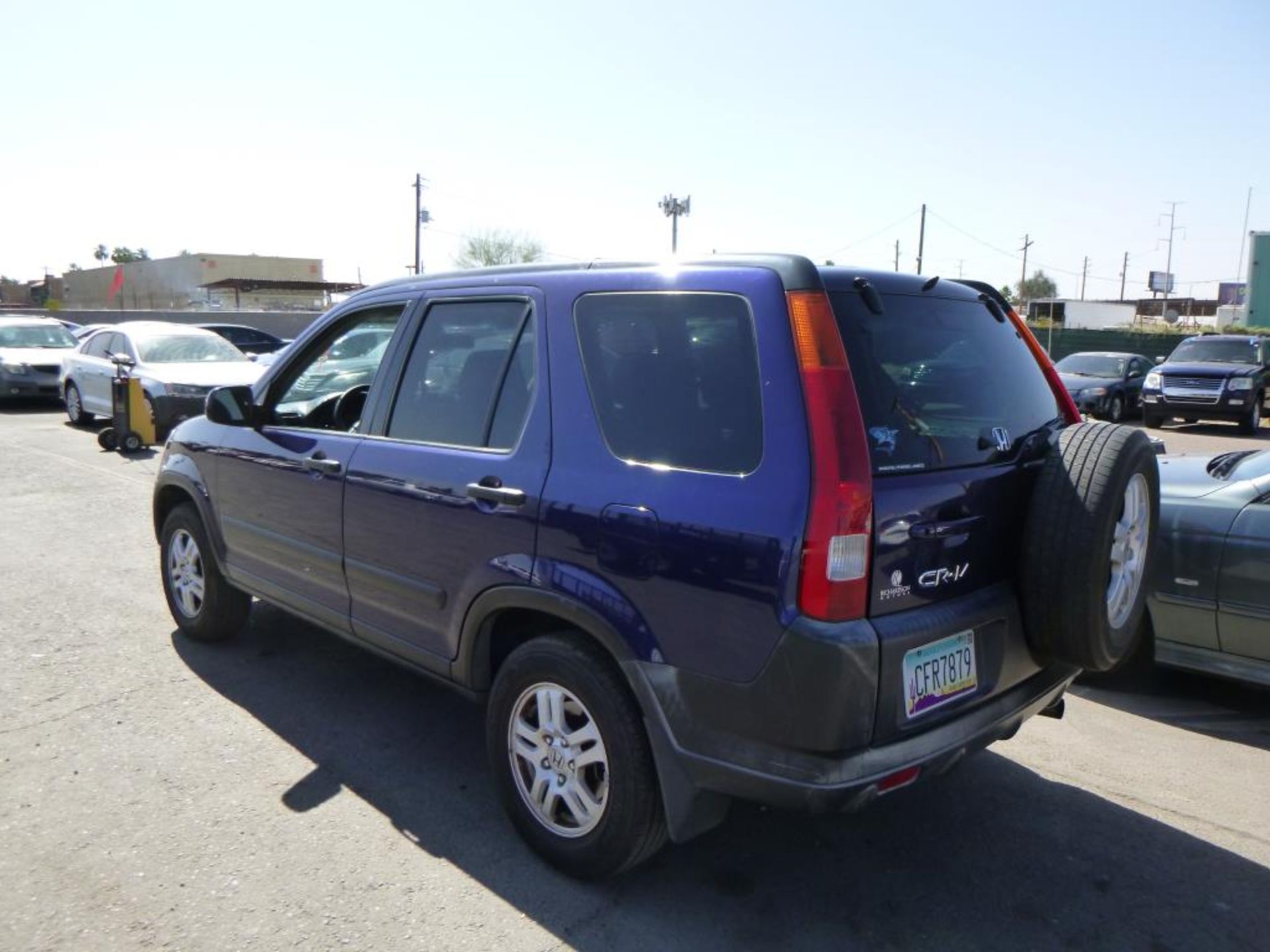 (Lot # 3312) 2002 Honda CR-V - Image 3 of 15