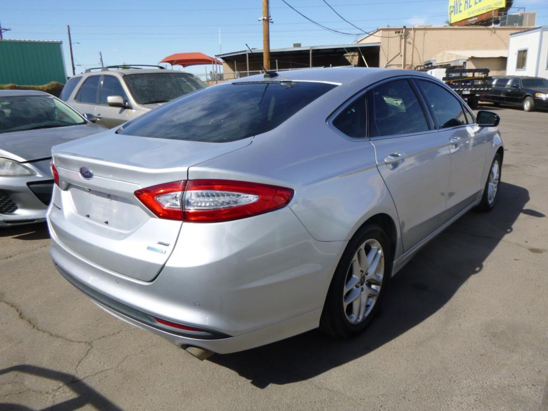 (Lot # 3345) 2014 Ford Fusion - Image 4 of 14