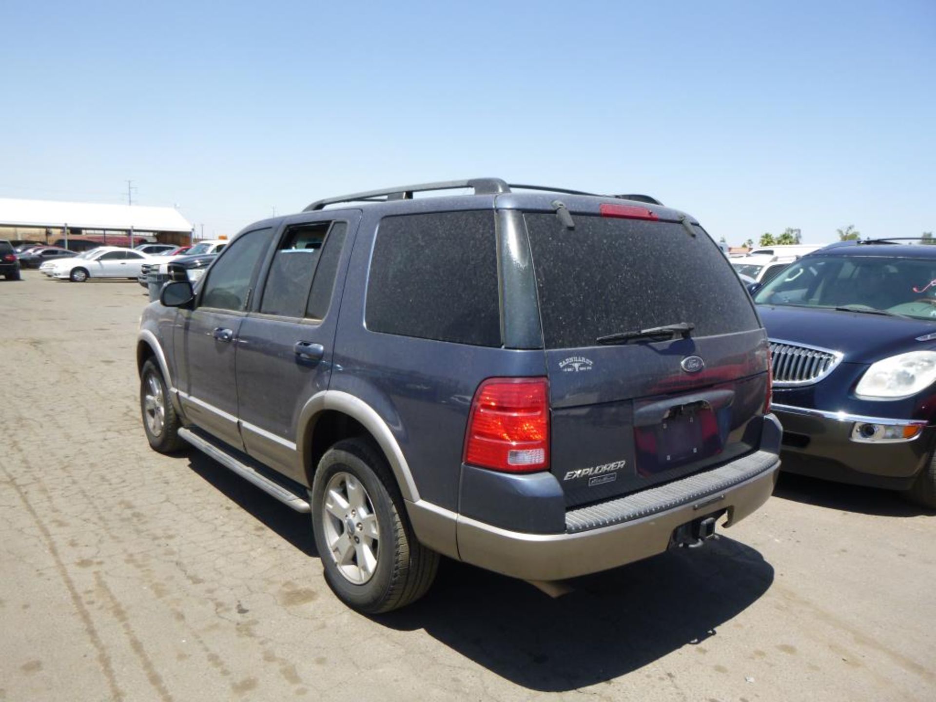 (Lot # 3305) 2003 Ford Explorer - Image 3 of 14