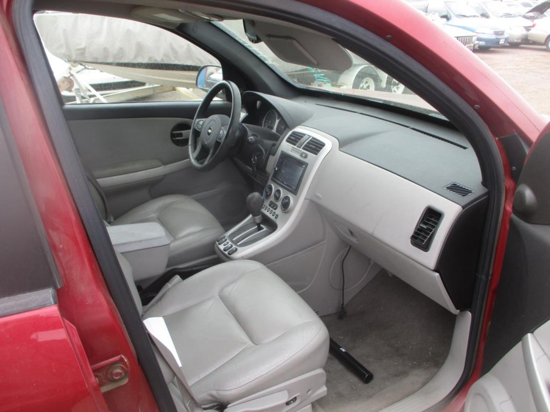 (Lot # 3304) 2005 Chevrolet Equinox - Image 7 of 13