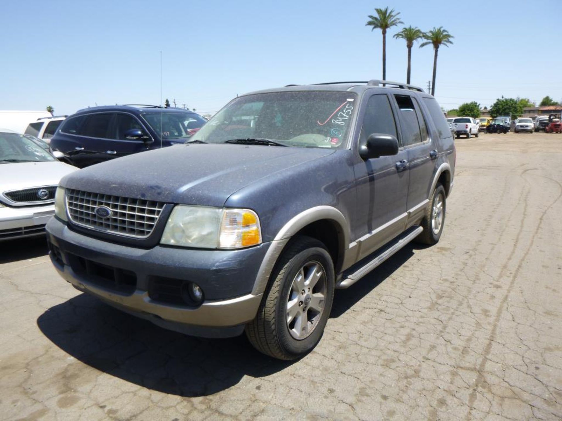 (Lot # 3305) 2003 Ford Explorer