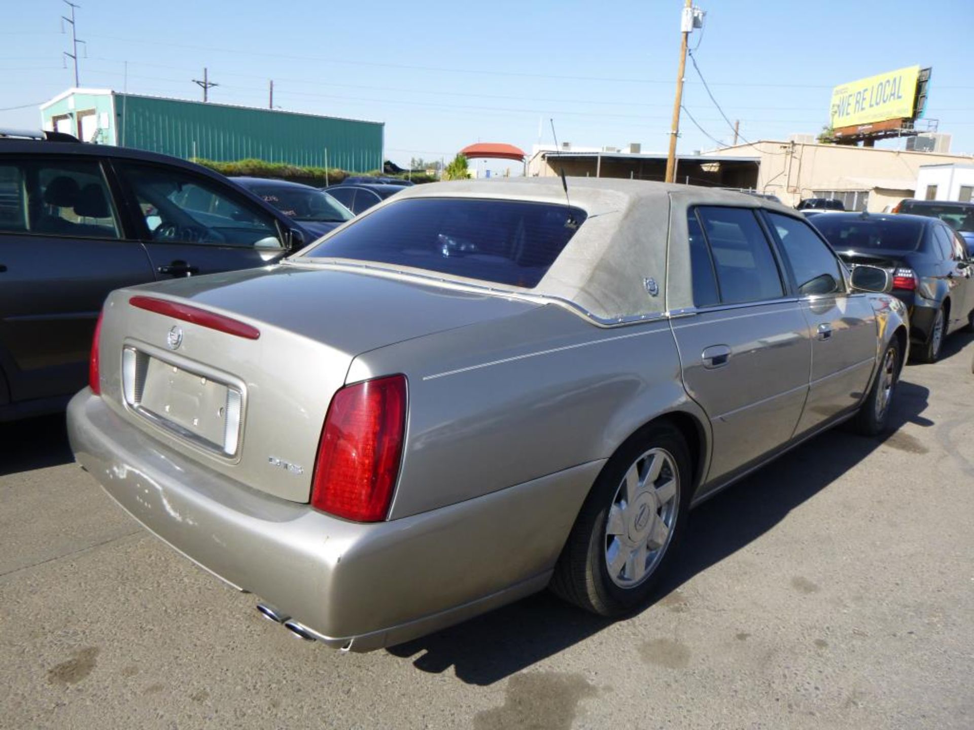 (Lot # 3331) 2002 Cadillac Deville - Image 4 of 14