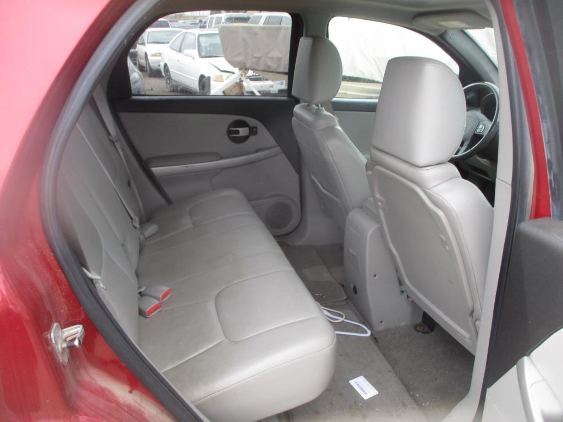 (Lot # 3304) 2005 Chevrolet Equinox - Image 8 of 13