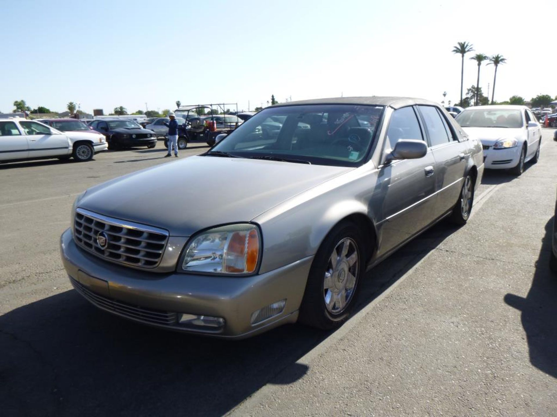 (Lot # 3331) 2002 Cadillac Deville