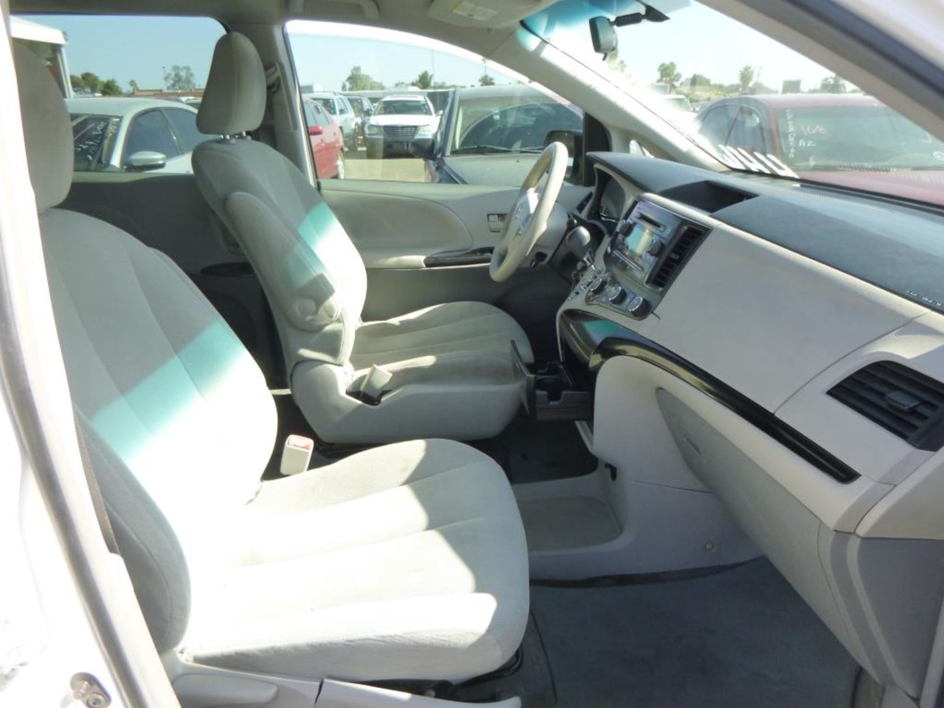 (Lot # 3355) 2012 Toyota Sienna - Image 12 of 16