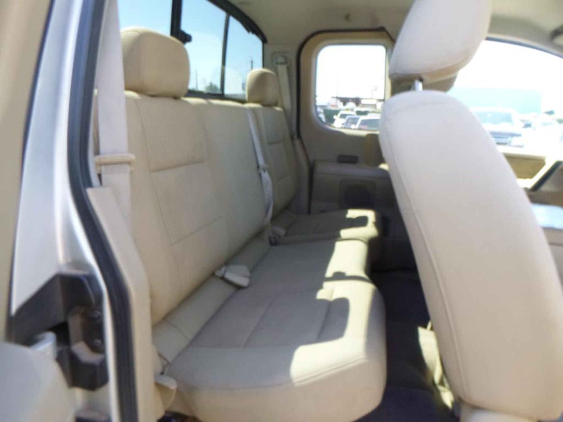 (Lot # 3353) 2008 Nissan Titan - Image 7 of 12