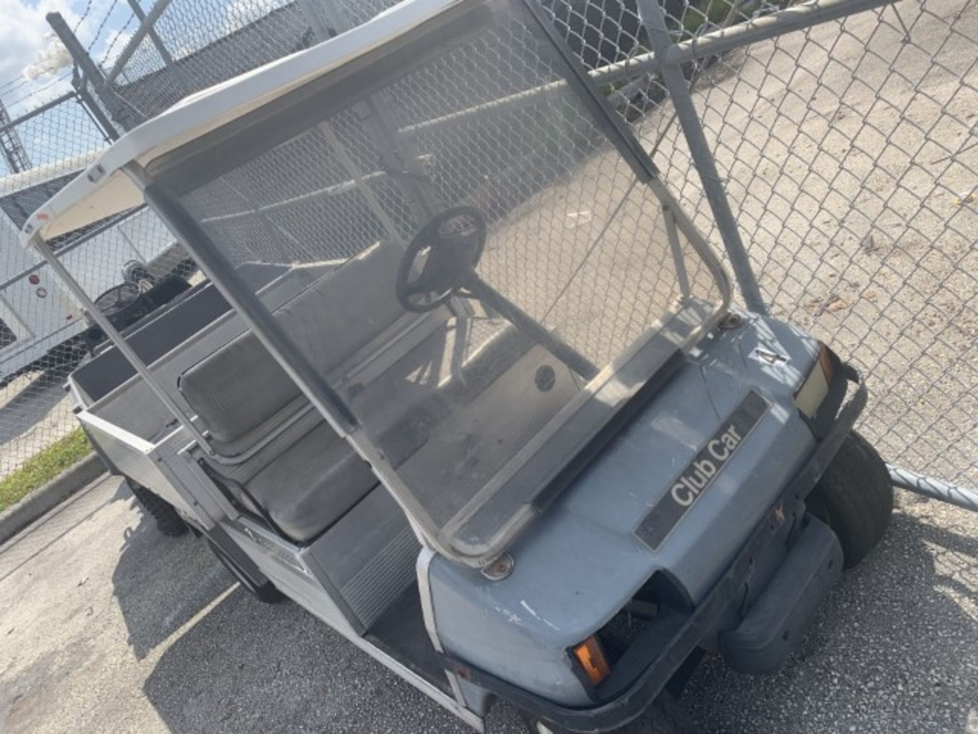 CLUB CAR CARRYALL 2 UTILITY CART - GAS - 4 WHEEL - ALUMINUM BED (LOCATED IN HOLLYWOOD FL) - Image 2 of 5