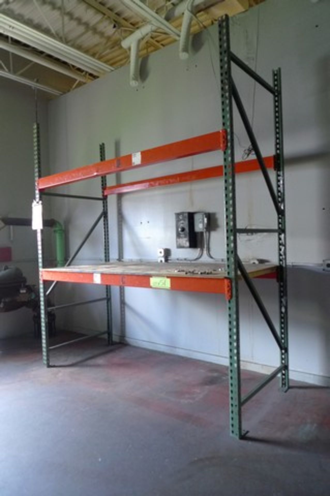 PALLET RACK SECTION