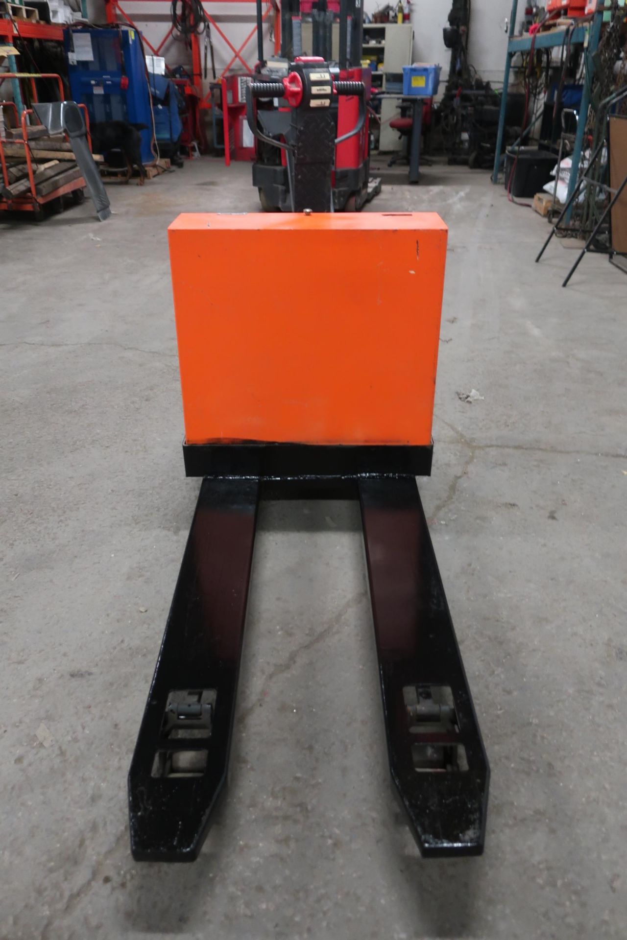 Raponi Walk Behind Powered Pallet Cart Walkie Lift 4500lbs capacity - Image 2 of 2