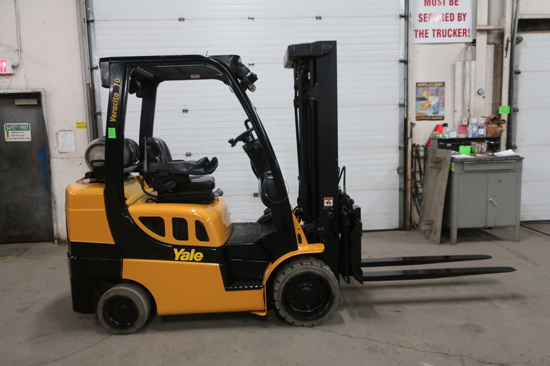 FREE CUSTOMS - 2018 Yale 7000lbs capacity LPG (propane) Forklift with 3-stage with sideshift