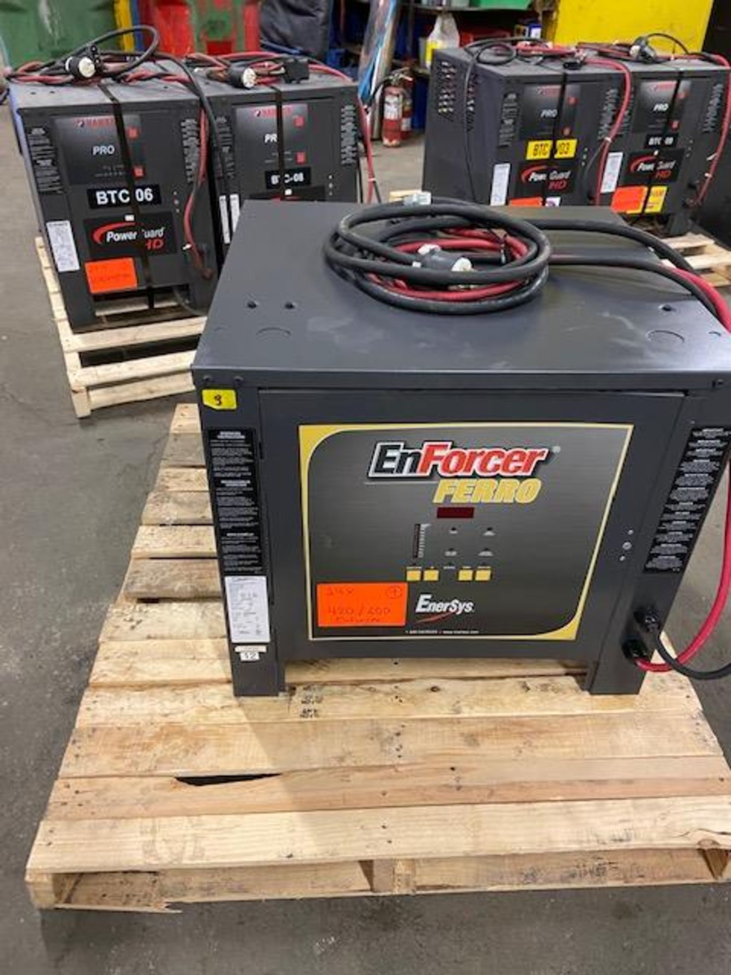 Enforcer 24V forklift battery charger