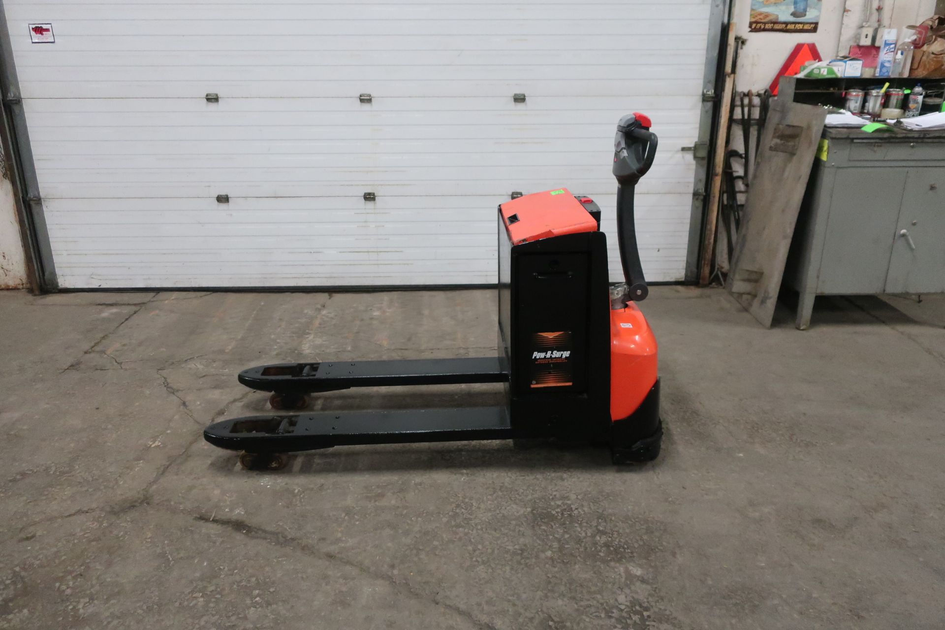 BT Raymond Walk Behind Electric Powered Pallet Cart Walkie Lift 5000lbs capacity