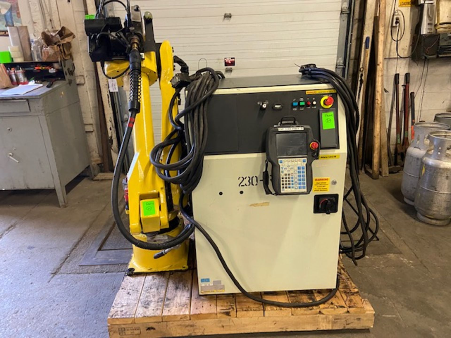 2008 Fanuc Arcmate 120iB / 10L Welding Robot with System FULLY TESTED with R30iA Controller, teach - Image 2 of 4