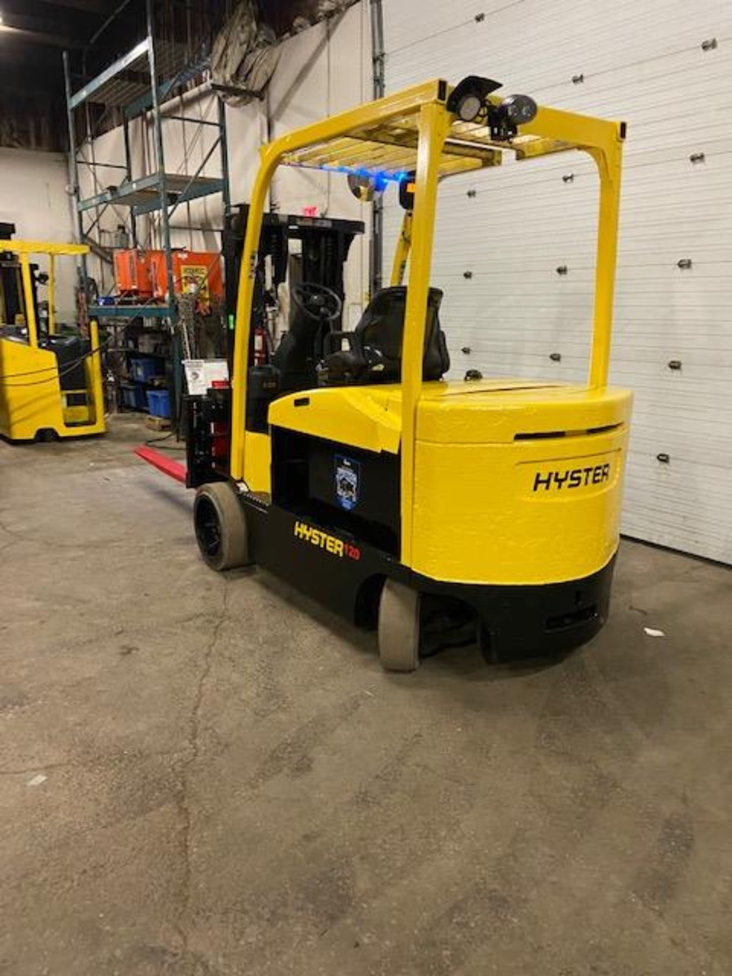 FREE CUSTOMS - 2014 Hyster 12000lbs Capacity Forklift Electric with sideshift and 3 stage mast & 72" - Image 3 of 3