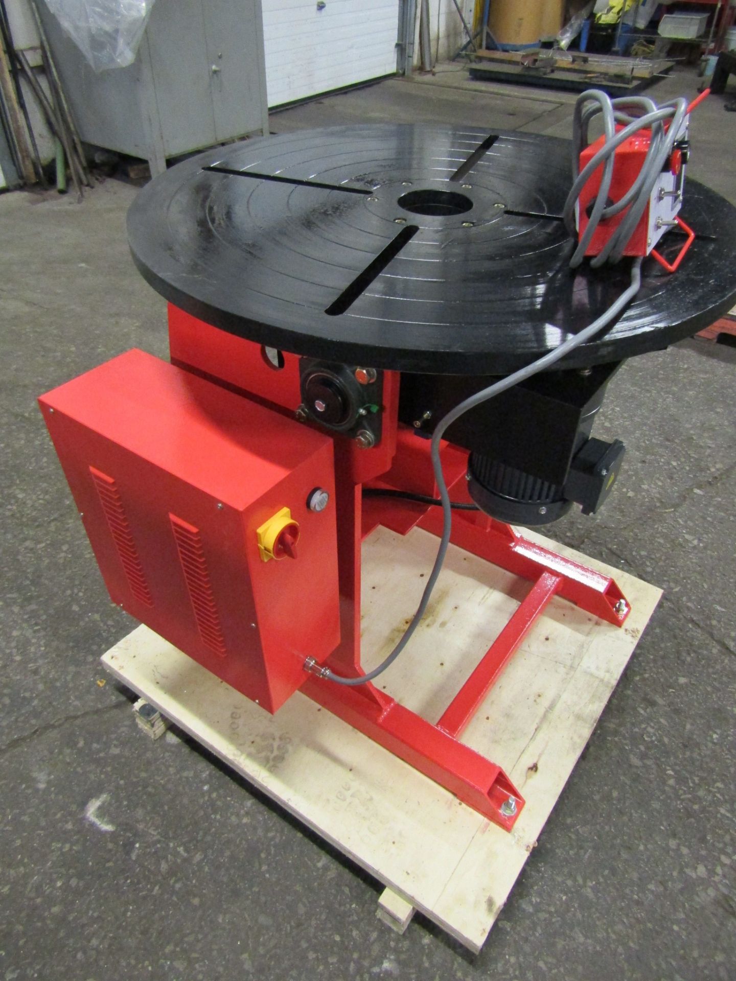 ***** Verner model VD-1500 WELDING POSITIONER 1500lbs capacity - tilt and rotate with variable speed - Image 2 of 2