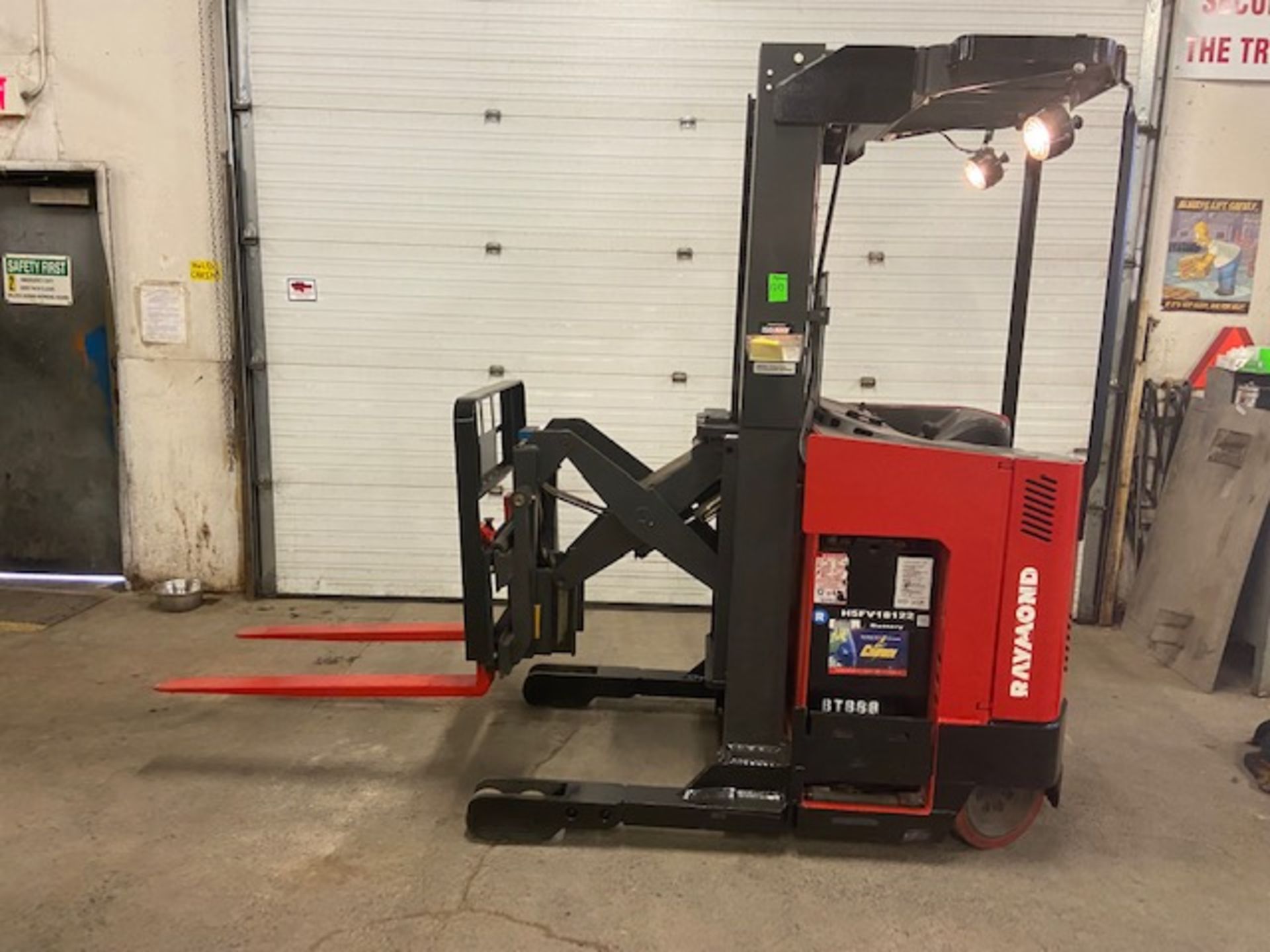 FREE CUSTOMS - Raymond Reach Truck Pallet Lifter REACH TRUCK electric 3000lbs & sideshift WITH