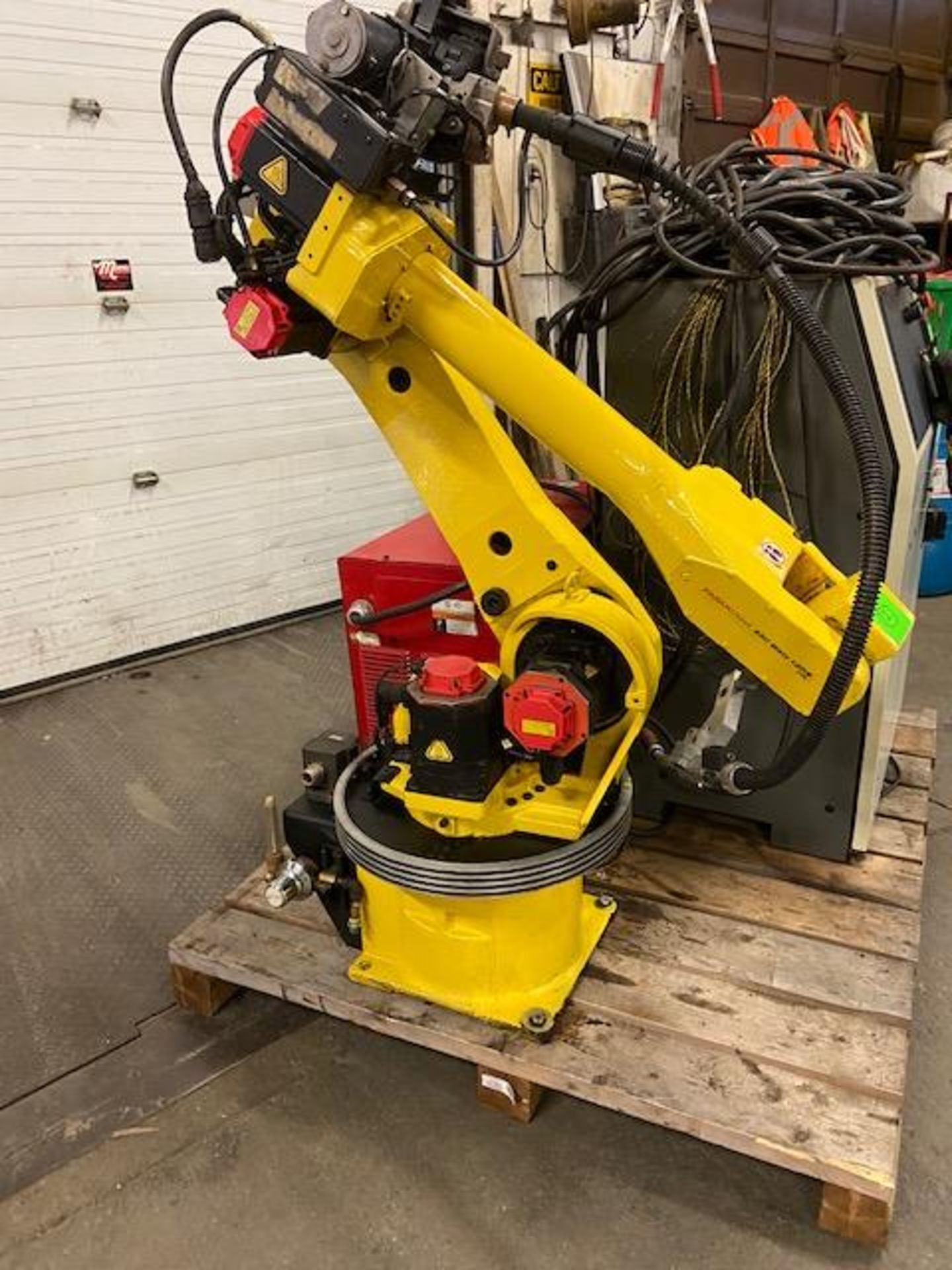 2008 Fanuc Arcmate 120iB / 10L Welding Robot with System FULLY TESTED with R30iA Controller, teach - Image 3 of 5