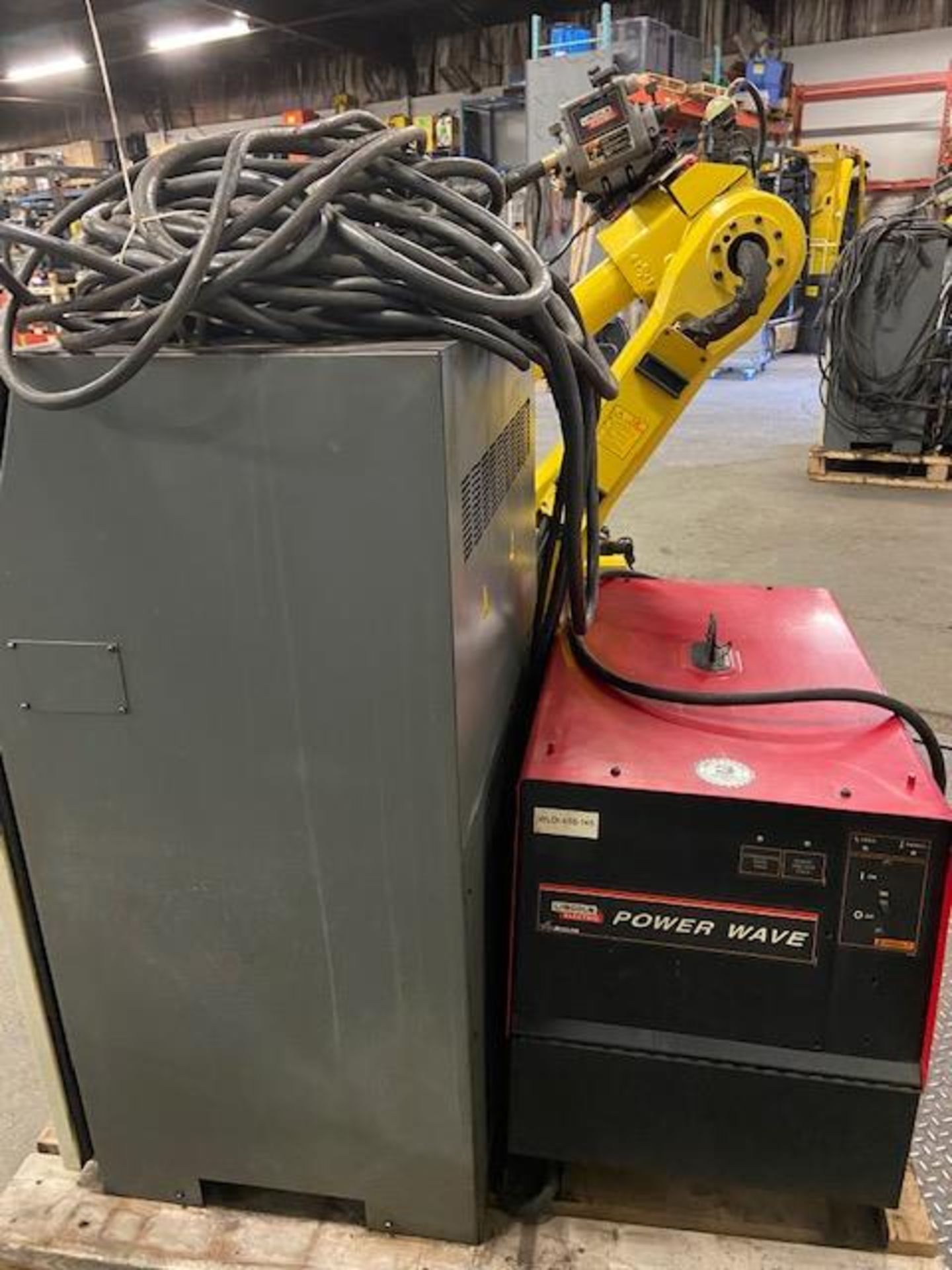 2008 Fanuc Arcmate 120iB / 10L Welding Robot with System FULLY TESTED with R30iA Controller, teach - Image 4 of 5