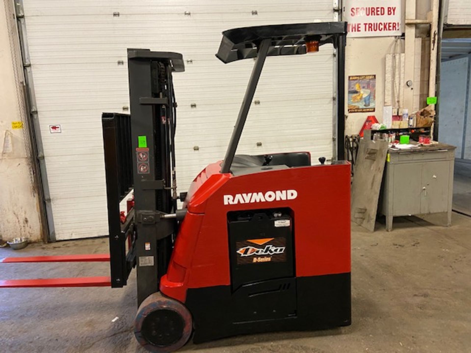 FREE CUSTOMS - 2014 Raymond 5000lbs Capacity Stand On Forklift Electric w 3-STAGE MAST sideshift