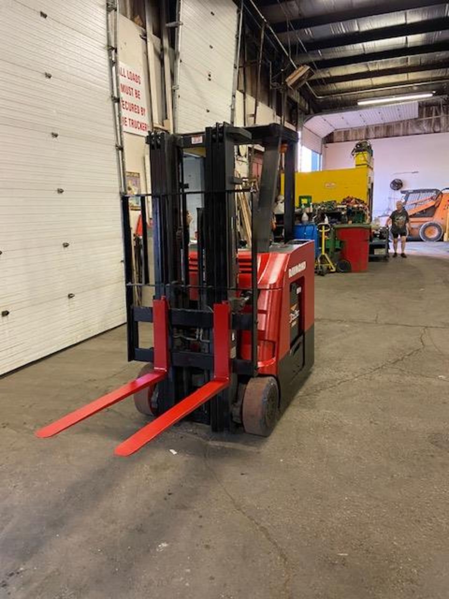 FREE CUSTOMS - 2014 Raymond 5000lbs Capacity Stand On Forklift Electric w 3-STAGE MAST sideshift - Image 2 of 3