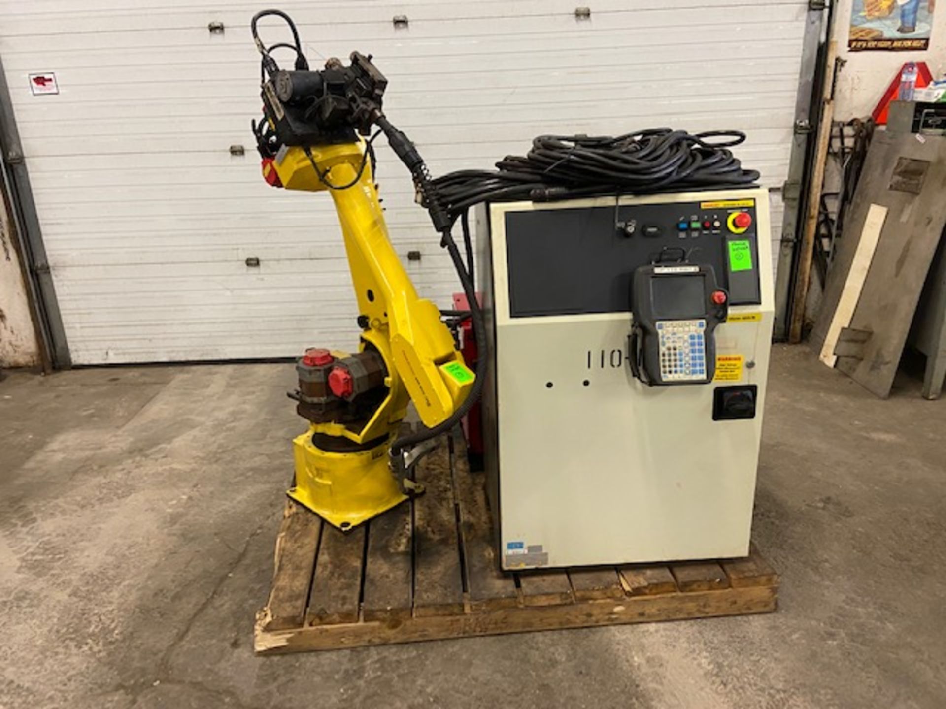 2008 Fanuc Arcmate 120iB / 10L Welding Robot with System FULLY TESTED with R30iA Controller, teach