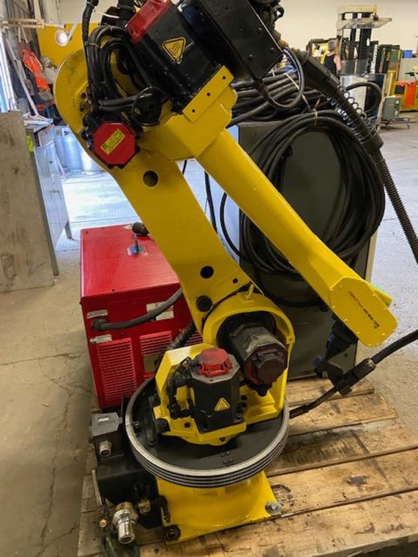 2008 Fanuc Arcmate 120iB / 10L Welding Robot with System FULLY TESTED with R30iA Controller, teach - Image 2 of 4