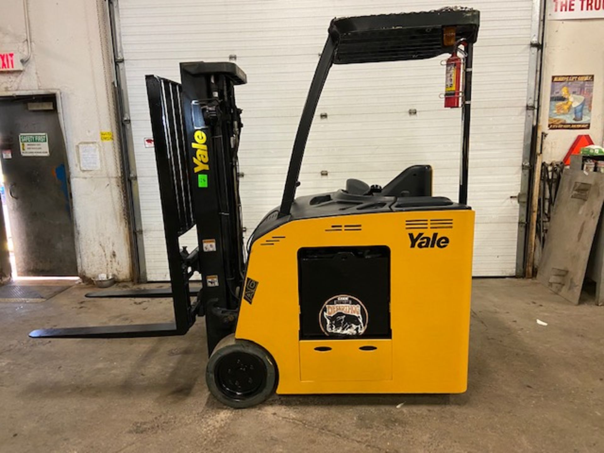 FREE CUSTOMS - 2013 YALE 4000lbs Capacity Stand On Forklift Electric with sideshift and 3 stage