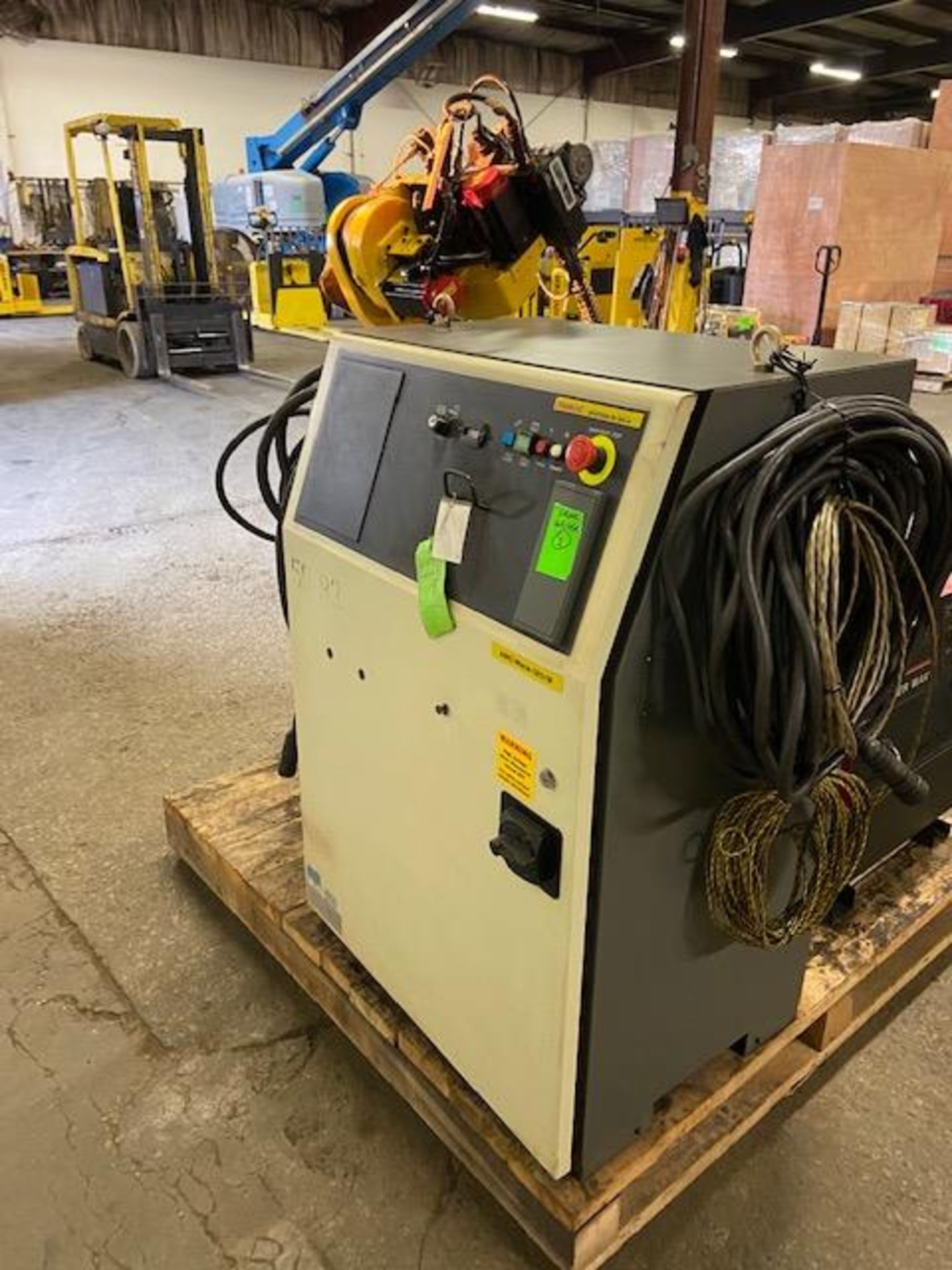 2008 Fanuc Arcmate 120iB / 10L Welding Robot with System FULLY TESTED with R30iA Controller, teach - Image 5 of 5