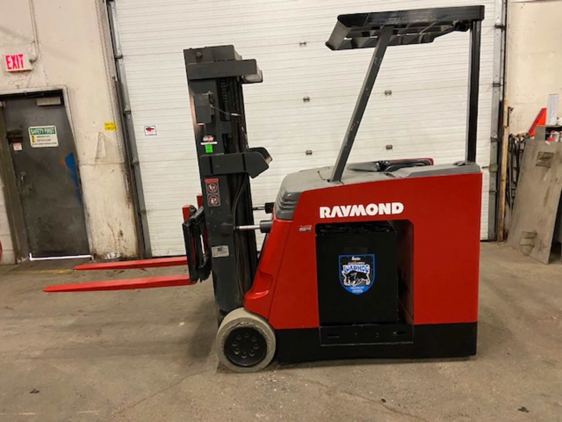 FREE CUSTOMS - Raymond 5000lbs Capacity Stand On Forklift Electric with 3-STAGE MAST with sideshift