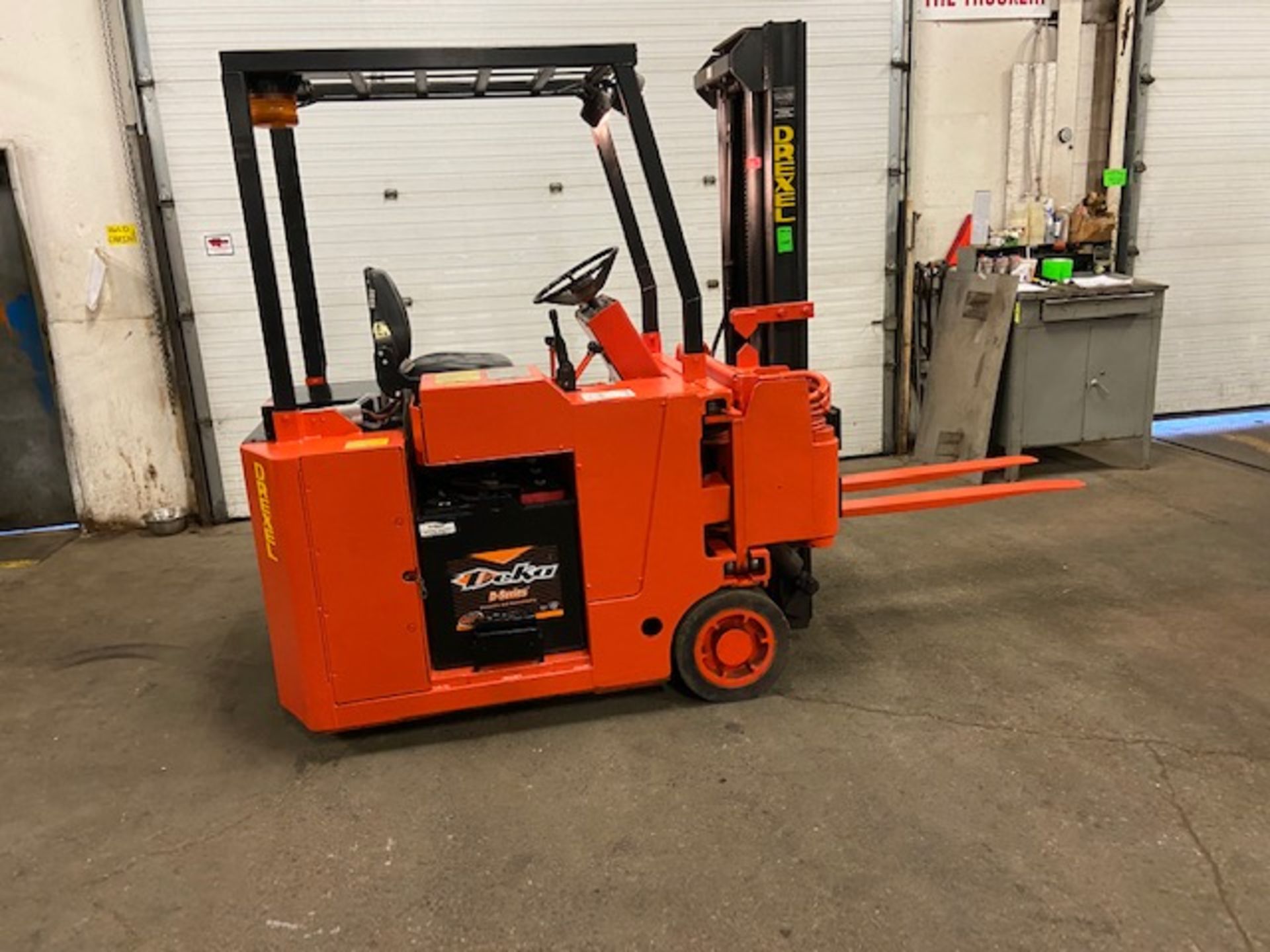 Drexel Sideloader Electric Forklift "Swing Mast" 90 degree Sideloader Mast - 2200lbs model SLT-22