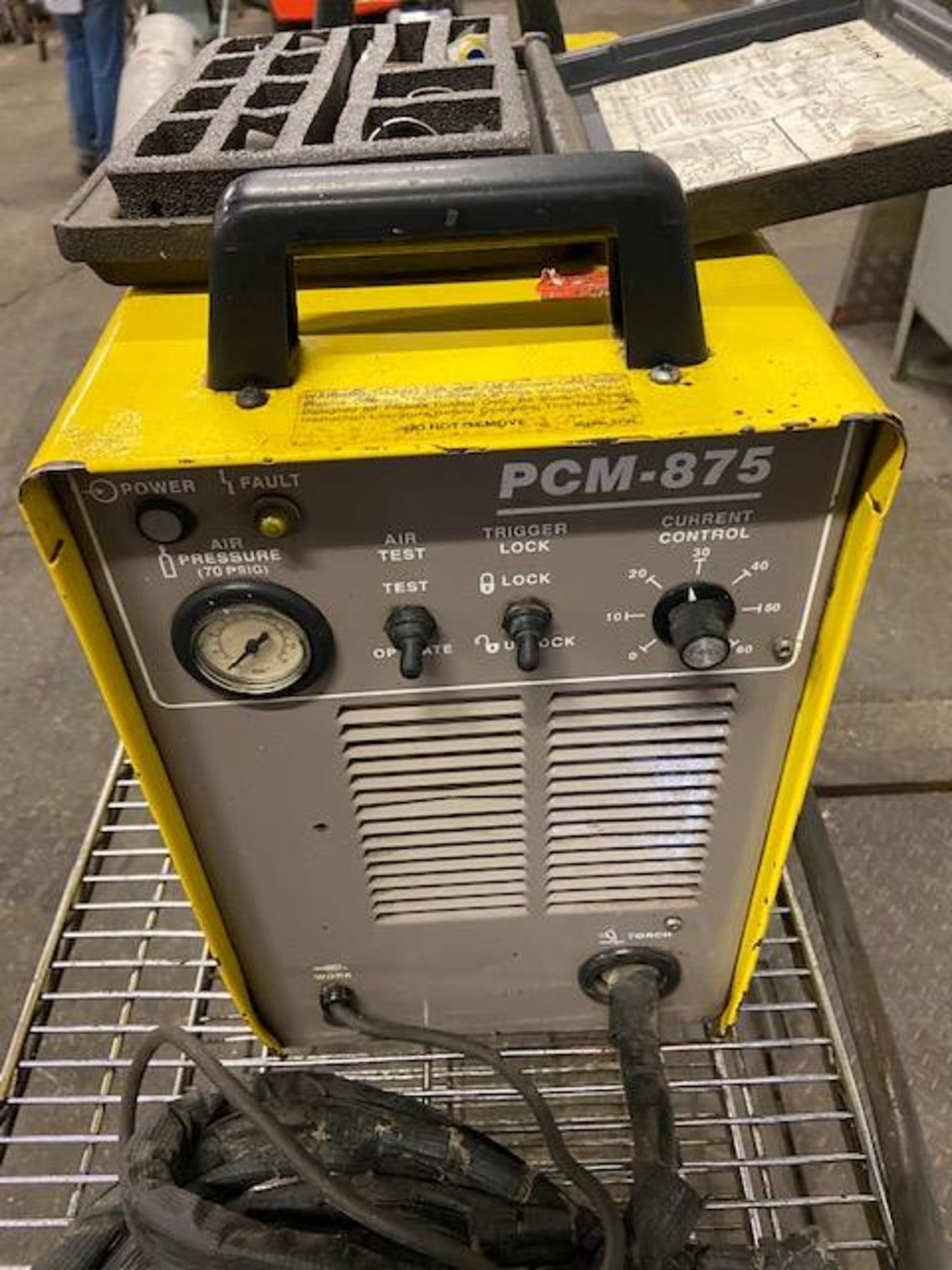 Esab PCM-875 Plasma Cutter unit - 55 amp 3 phase with plasma gun complete with accessories