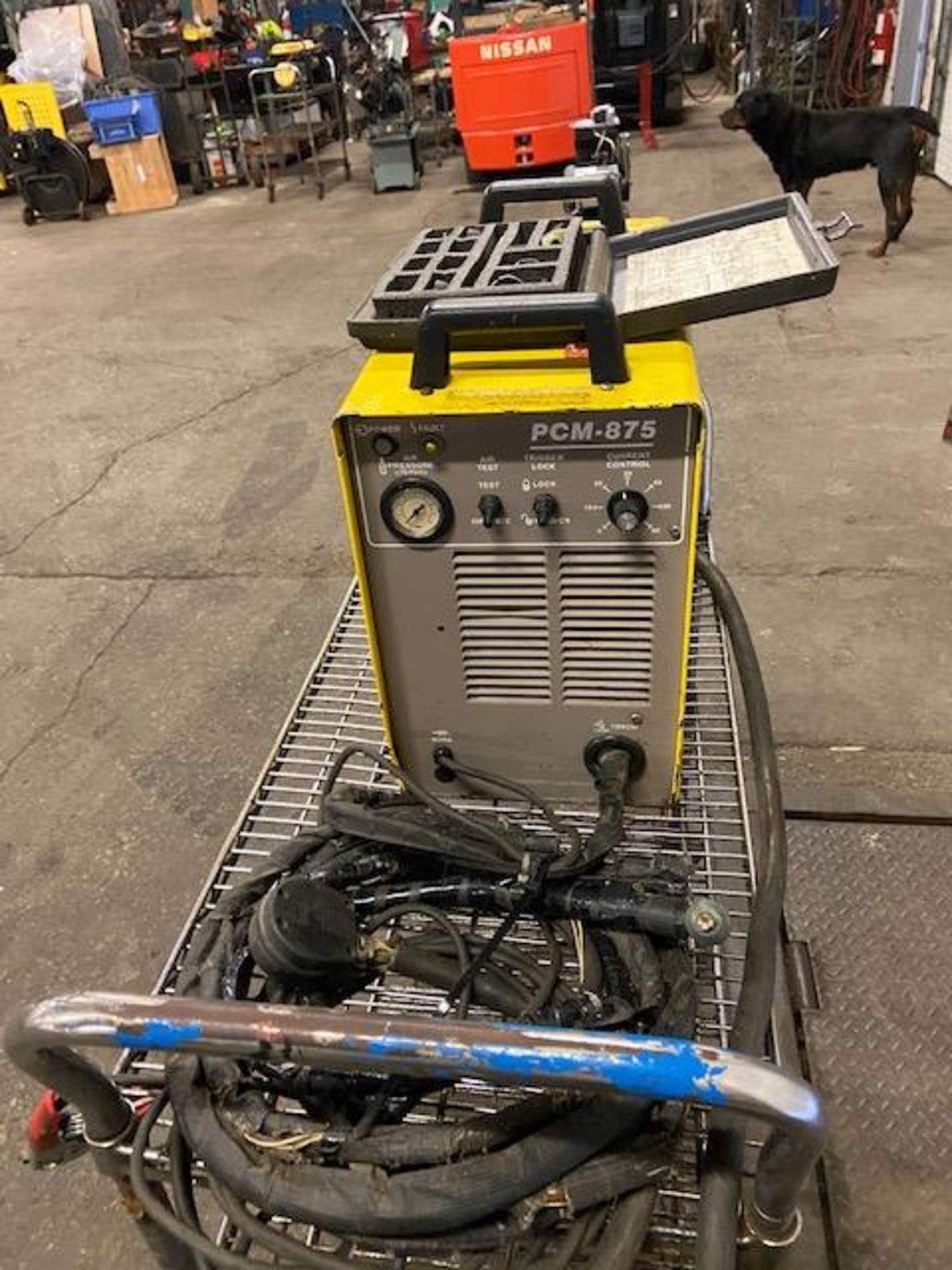 Esab PCM-875 Plasma Cutter unit - 55 amp 3 phase with plasma gun complete with accessories - Image 2 of 3