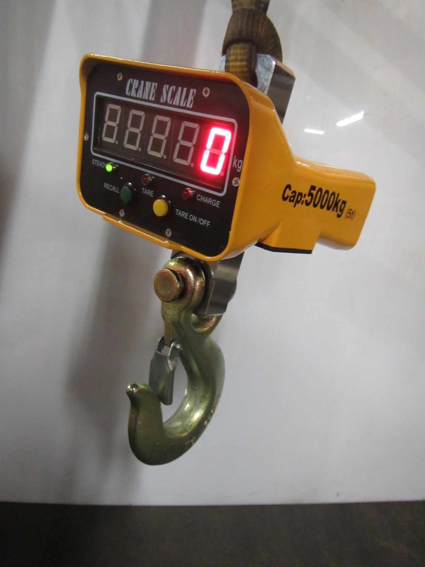 Hanging MINT Digital Crane Scale 10,000lbs 5 ton Capacity - complete with remote control and