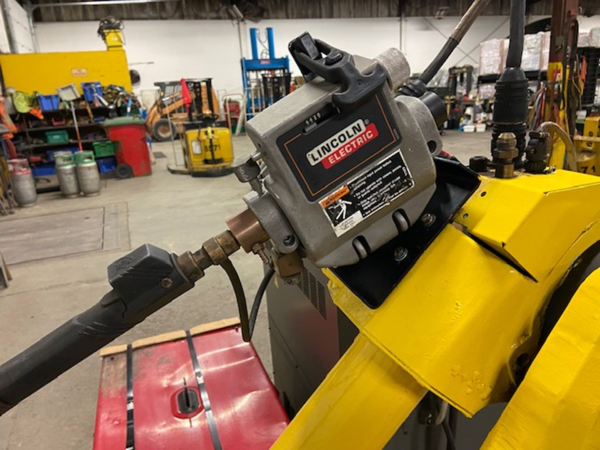 2006 Fanuc Arcmate 120iB Welding Robot RJ3iB Controller, teach pendant control, Lincoln Powerwave - Image 4 of 5