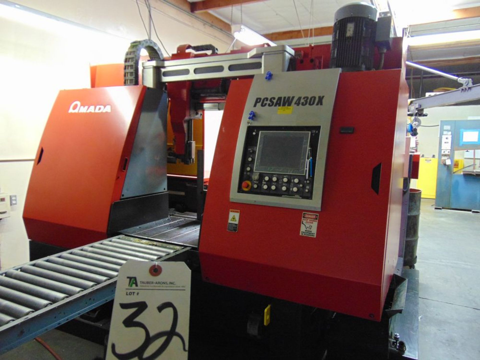 (2008) Amada mod. PCSAW430X, Horizontal Band Saw w/ Amada Chip Removal w/ Infeed & Outfeed Roller