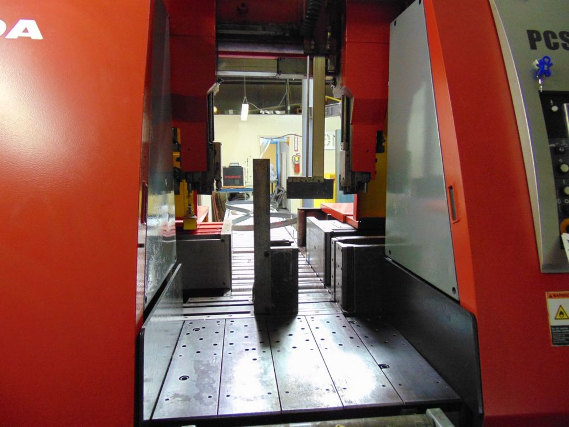 (2008) Amada mod. PCSAW430X, Horizontal Band Saw w/ Amada Chip Removal w/ Infeed & Outfeed Roller - Image 7 of 8