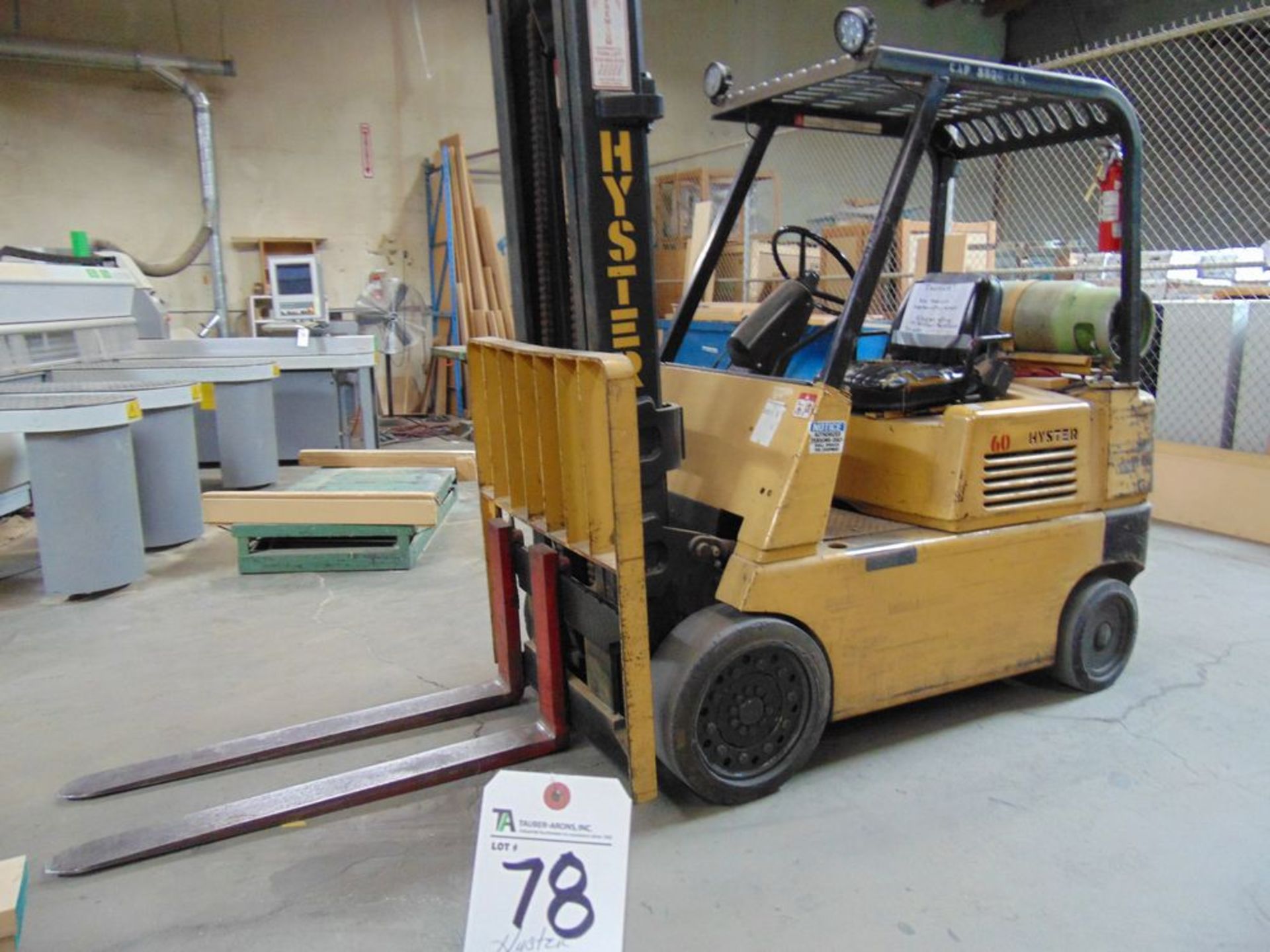 Hyster mod. 560E, 6,000lb. Cap. LPG Forklift w/ Two-Stage Mast, 54'' Forks, Hard Tires; Hours: