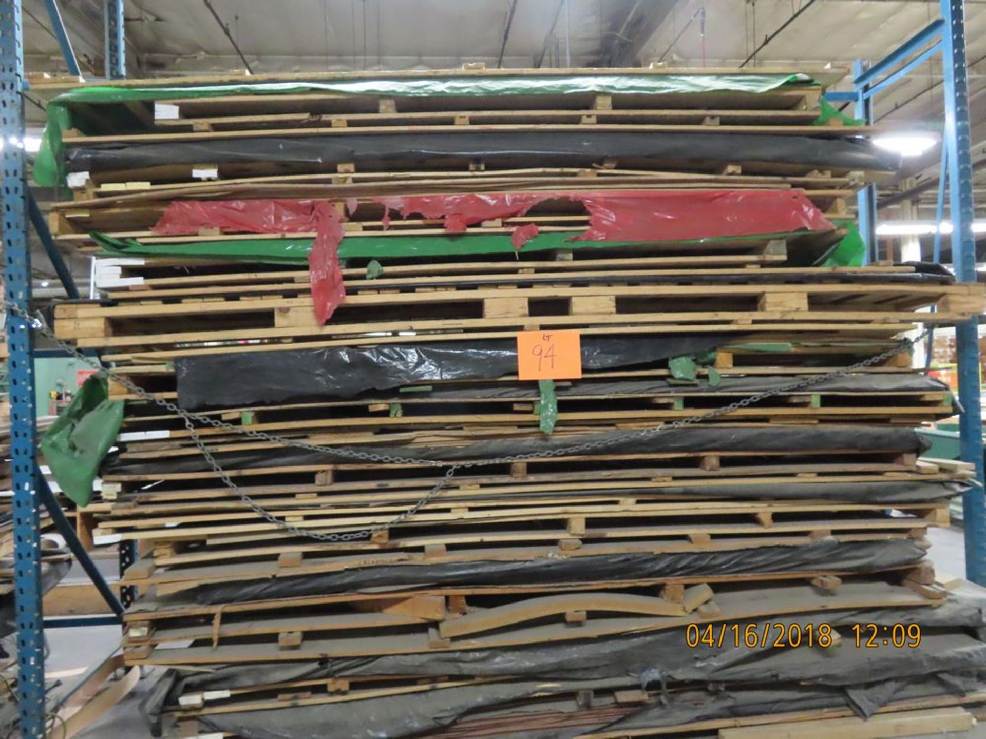 (Lot) Lg. Qty. Assorted Sizes & Types Veneer Section #17 on 12 Skids, Cherry P.S., Cherry QTRD,